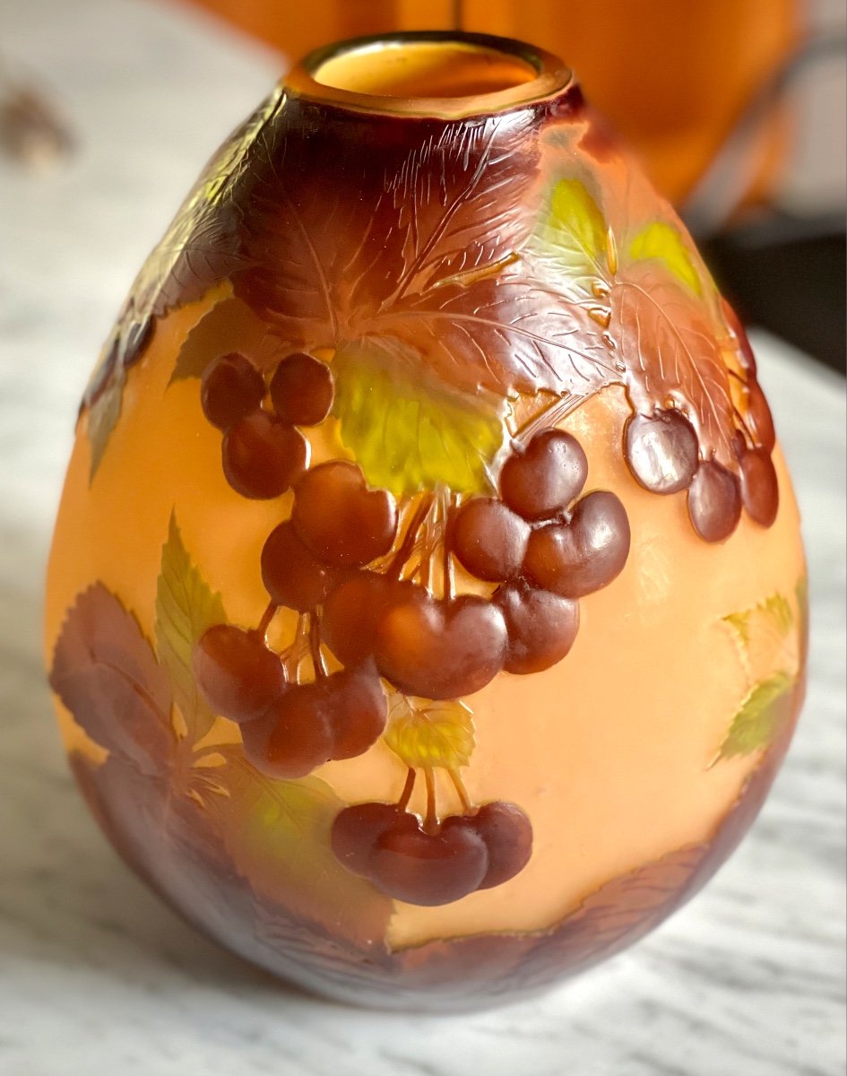 Gallé Blown Vase With Art Nouveau Cherries-photo-3