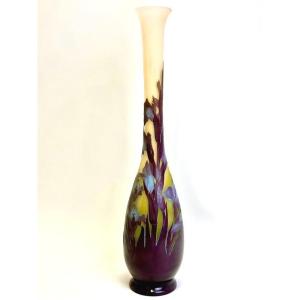 Emile Gallé Vase Art Nouveau  "Glaieuls"