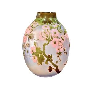 Emile Gallé Vase "Fleurs de Pommiers du Japon"