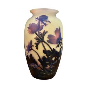 Muller Frères Lunéville Vase With Anemones