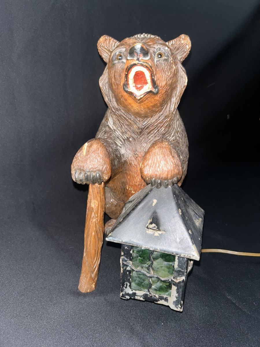Lantern Bear Sculpture (black Forest)-photo-2