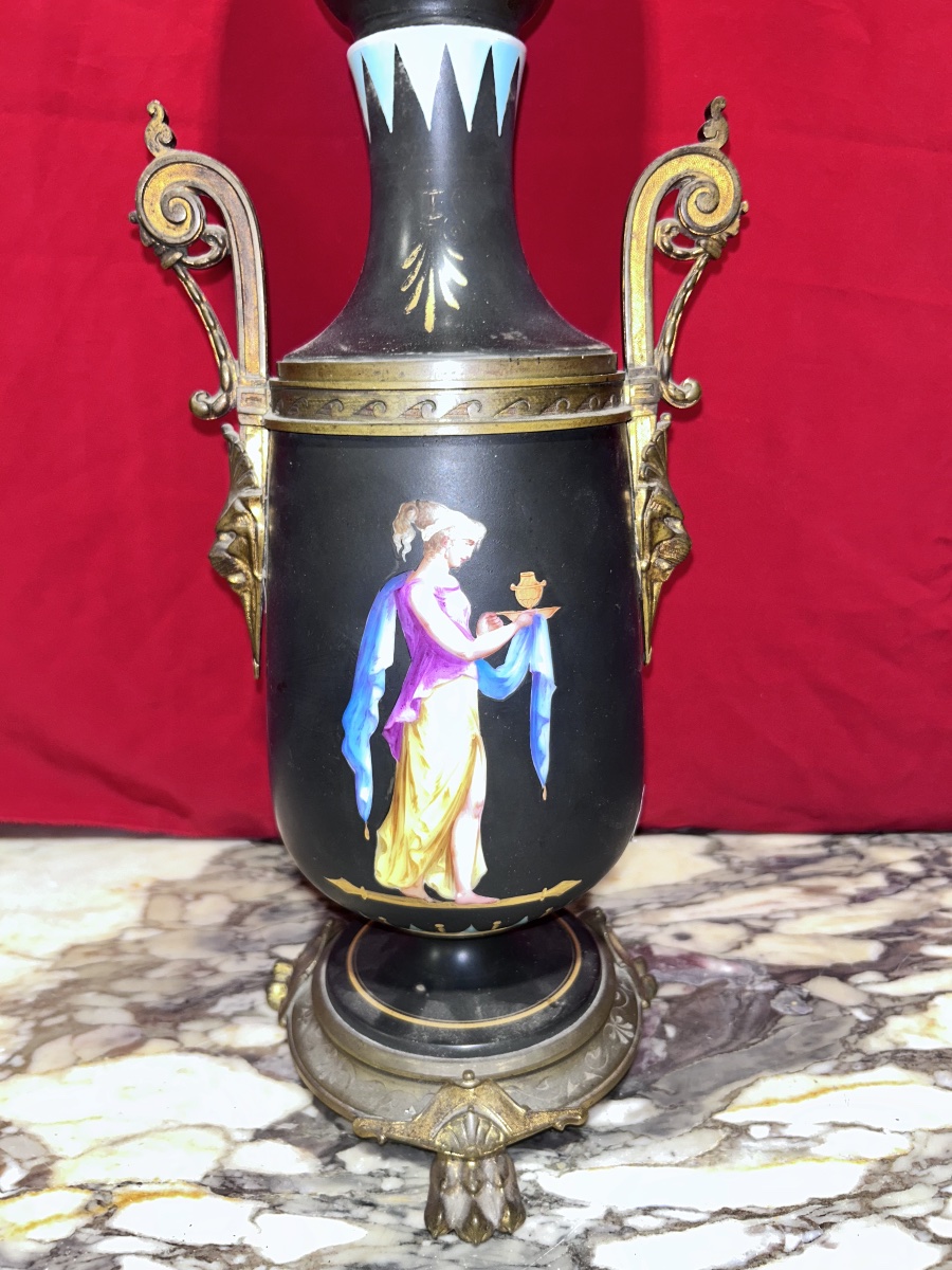 Pair Of Porcelain And Bronze Oil Lamps – 19th Century-photo-2