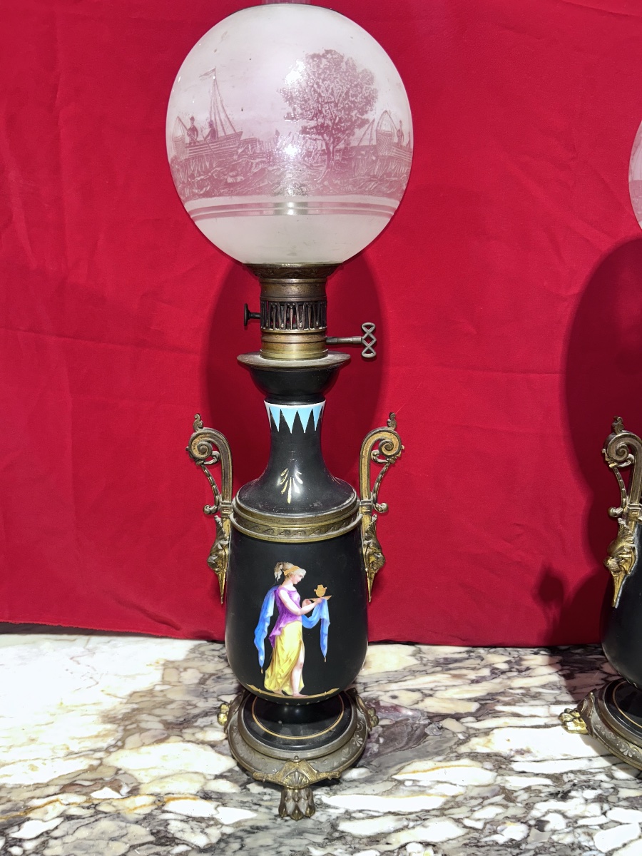 Pair Of Porcelain And Bronze Oil Lamps – 19th Century-photo-3