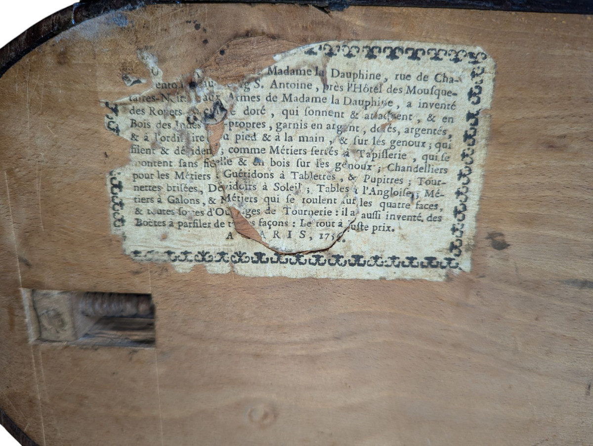 18th Century Table Spinning Wheel -photo-3
