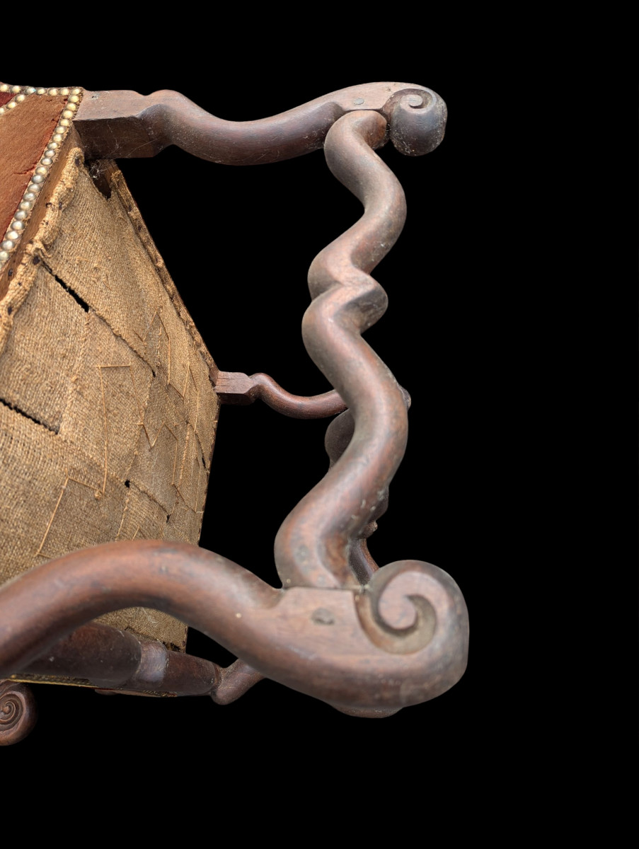 17th Century Sheep Bone Armchair With Petit Point Tapestry -photo-1