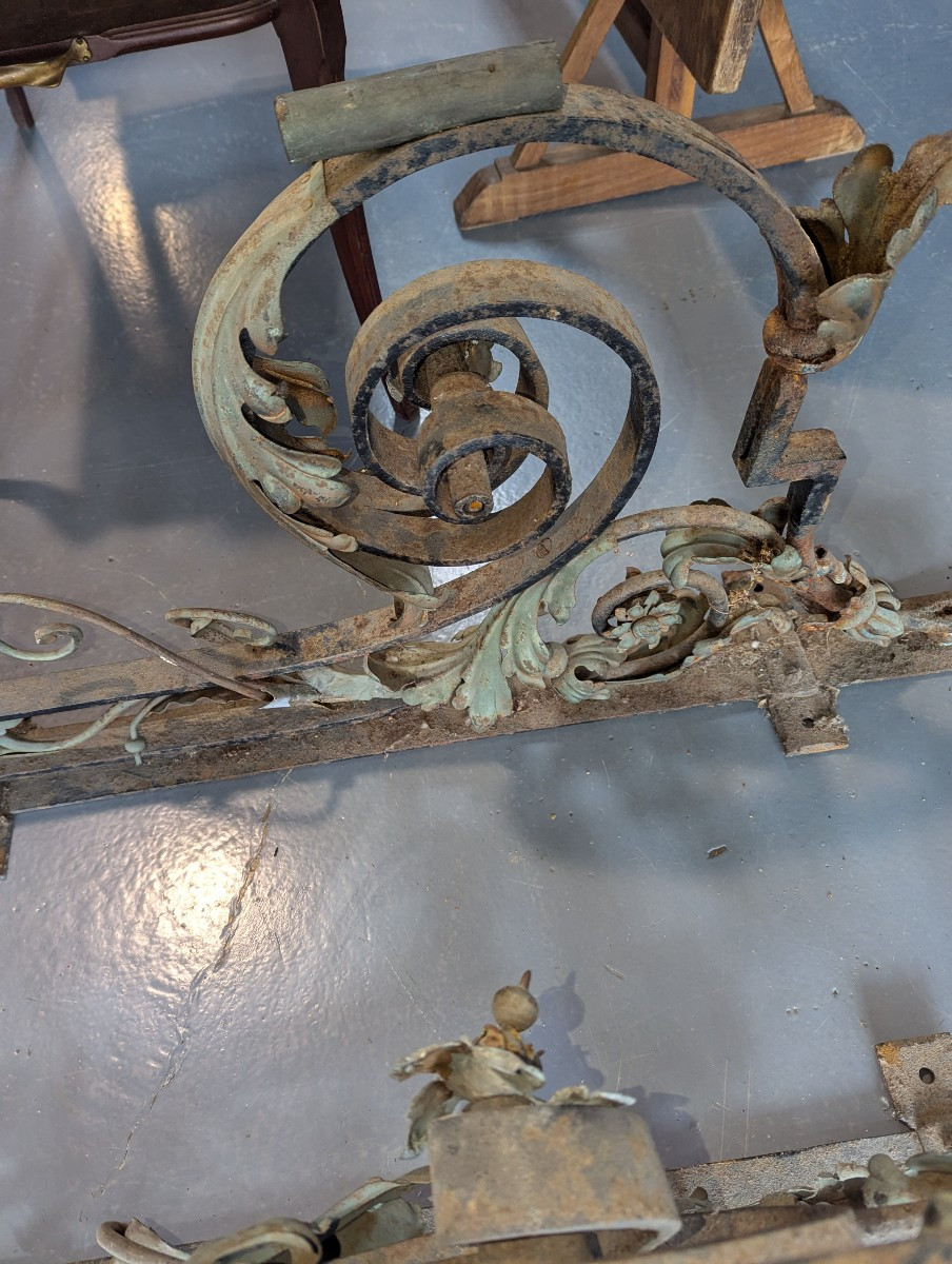 Wrought Iron Lantern Bracket, 19th Century -photo-1