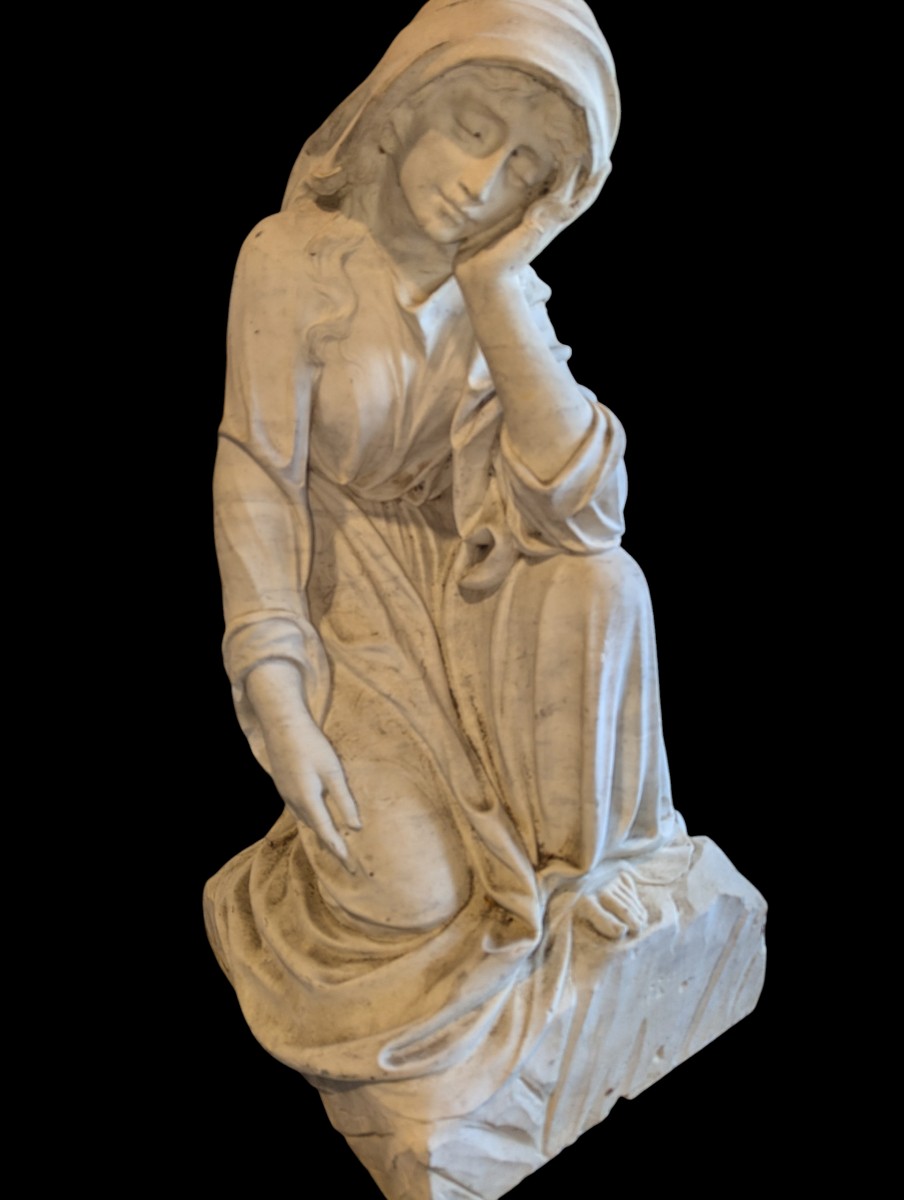 Large 19th-century Marble Sculpture Of A Seated Woman-photo-2