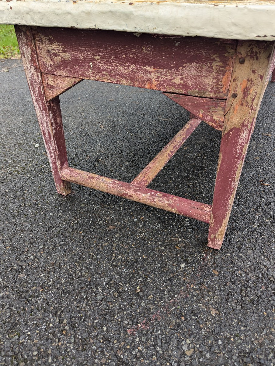 Large Industrial Coffee Table-photo-1
