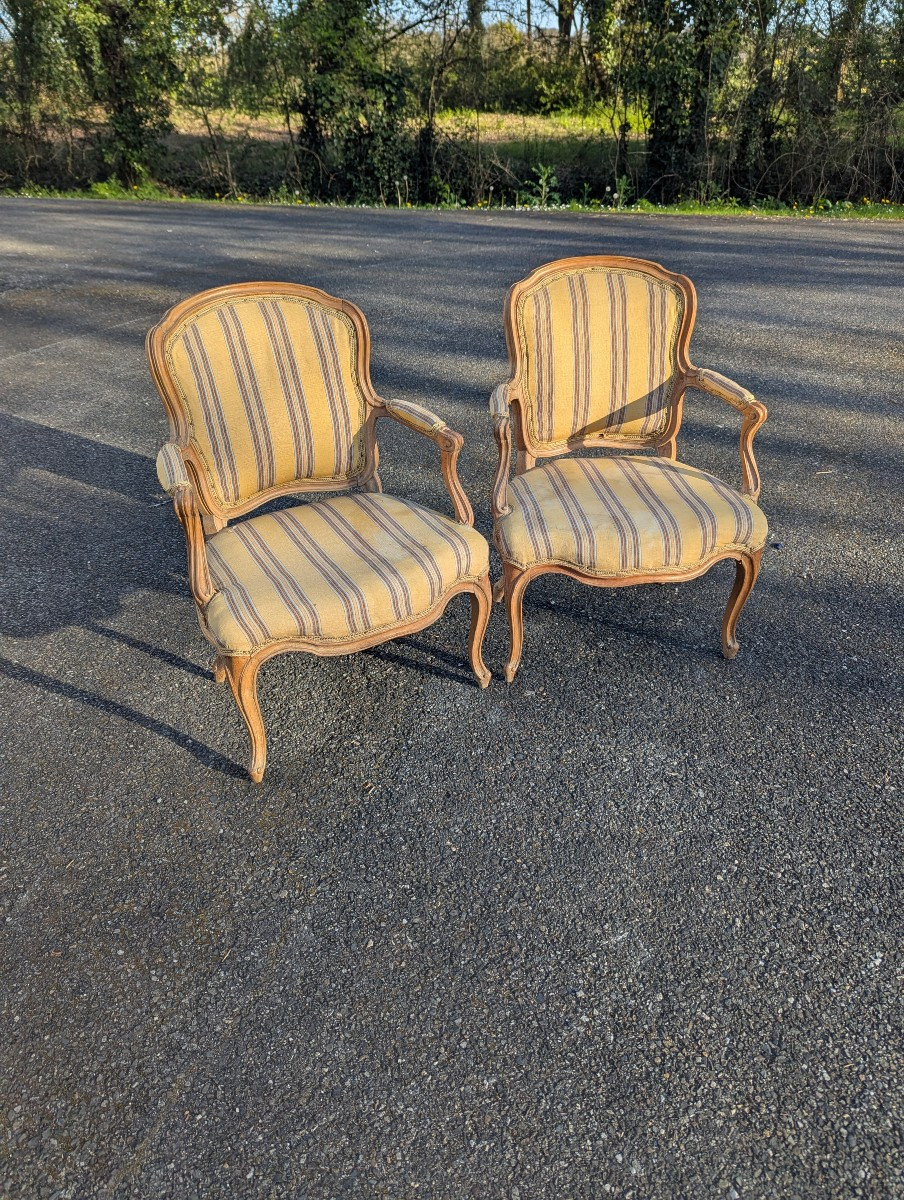  PAIRE DE FAUTEUIL EN CABRIOLET D'EPOQUE LOUIS XV ESTAMPILLE DE LOUIS CHARLES CARPENTIER-photo-2