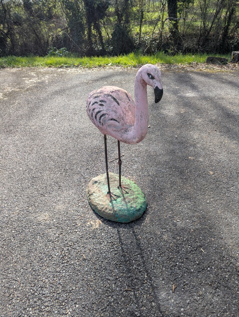 Grand flamand rose béton et métal 20 ème siècle -photo-2