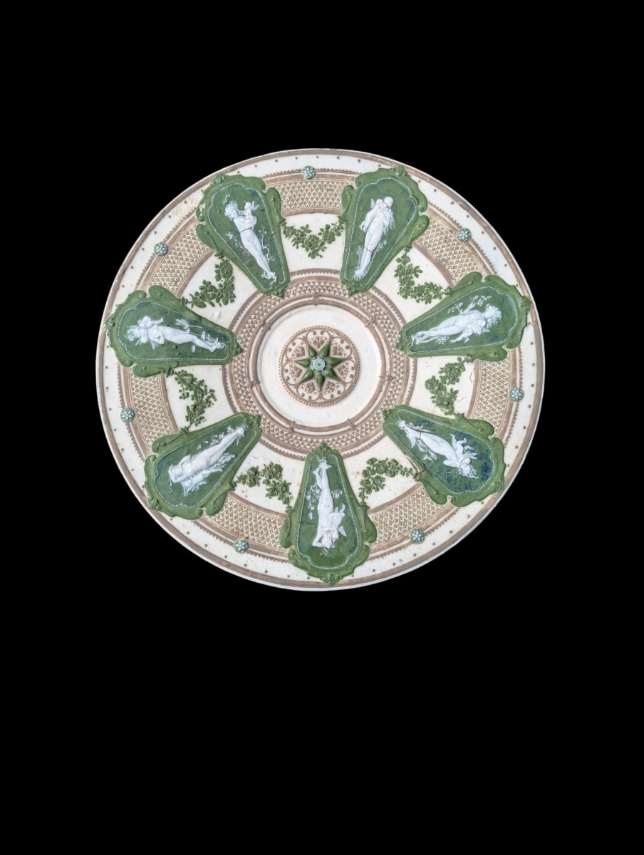 Taxile Doat (1851-1939) - Decorative Dish In Paste-on-paste Porcelain, Sèvres, 1900