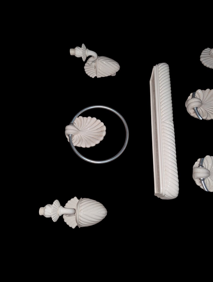 La Farnesiana Parma, Ceramic Bathroom Set In 1950s Shell Shapes-photo-3