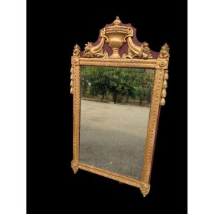 Miroir 18 ème siècle fronton vase et corne d'abondance 