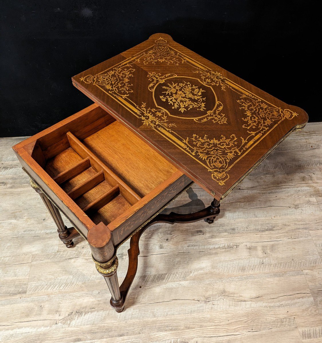 Games Table In Napoleon III Style Marquetry-photo-1