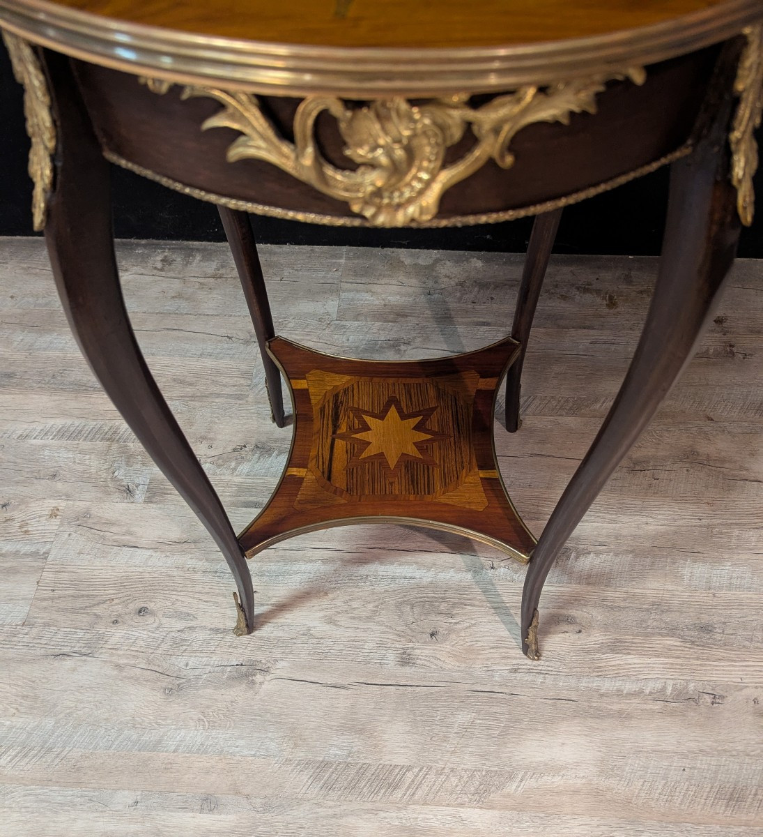 Guéridon de style Louis XV, marqueterie florale-photo-4