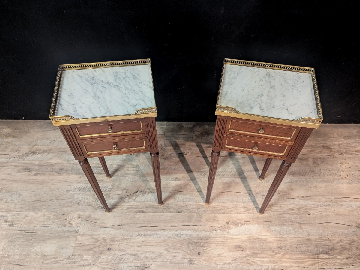 Paire de chevets en acajou, style Louis XVI-photo-2