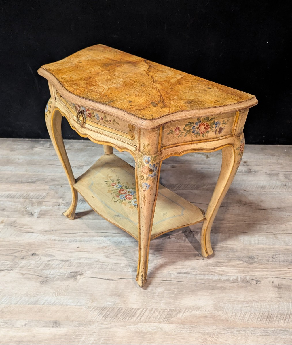 Pair Of Italian Bedside Tables Painted In The Louis XV Style-photo-4