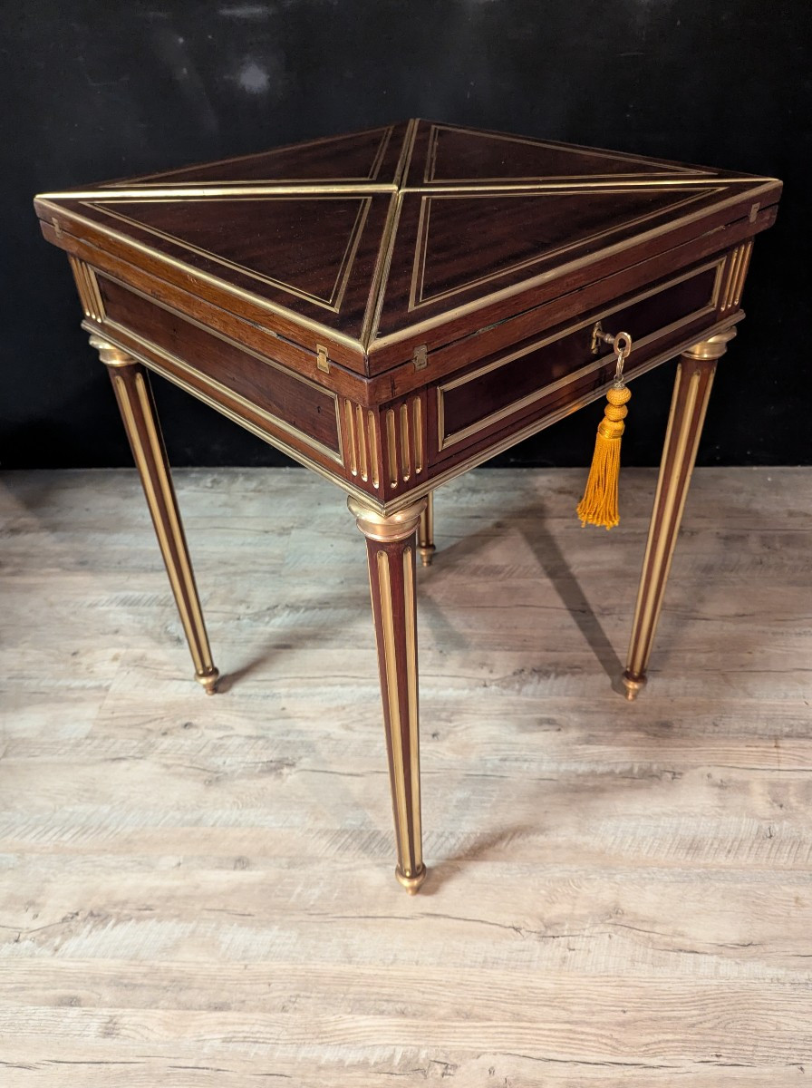 Table à jeu mouchoirs Louis XVI en acajou-photo-3