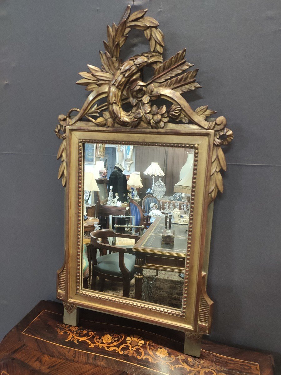 Petit Miroir Style Louis XVI En Bois Doré