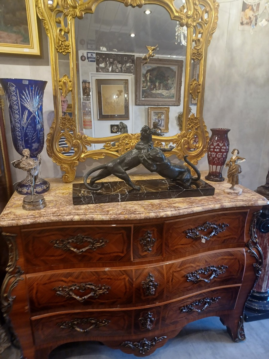 Bronze Sculpture "2 Lionesses In Combat" Alexandre Ouline (1918-1940)