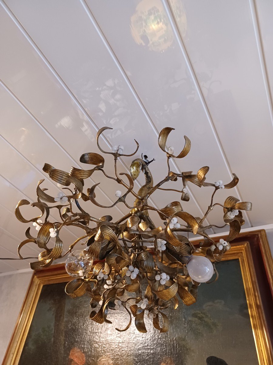 Mistletoe Ball Chandelier-photo-1