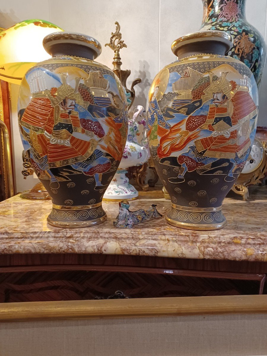 Pair Of Satsuma Vases, Early Twentieth-photo-2