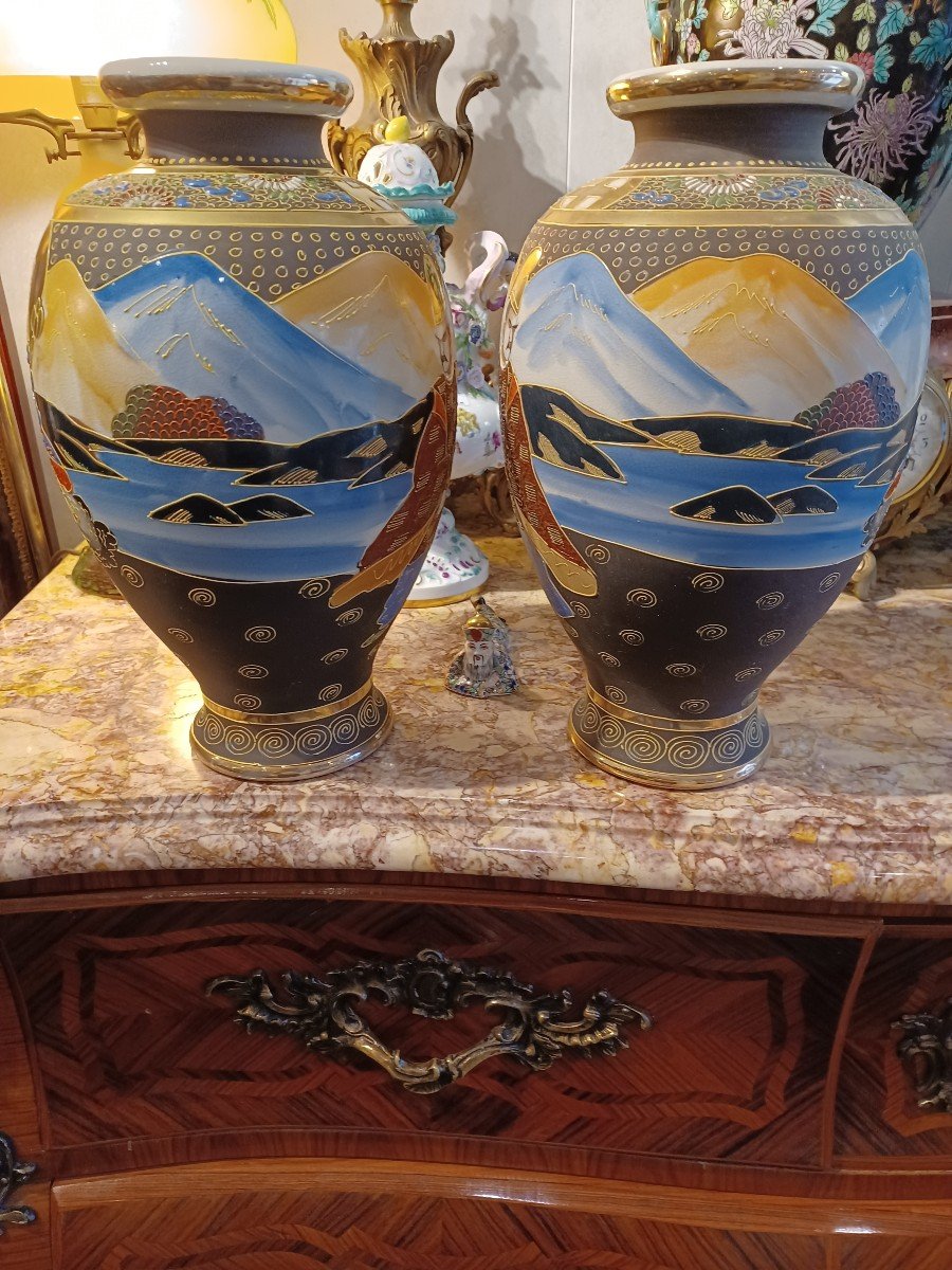 Pair Of Satsuma Vases, Early Twentieth-photo-1