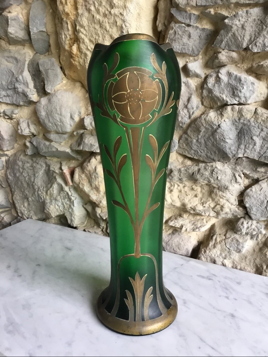 Iridescent Glass Vase With Art Nouveau Painted Decor