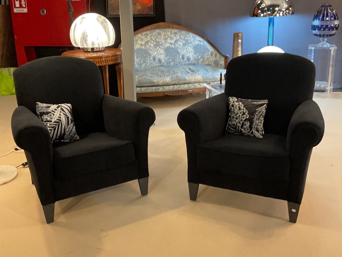 Paire De Fauteuils Club . époque 1930  . Réentoilés 