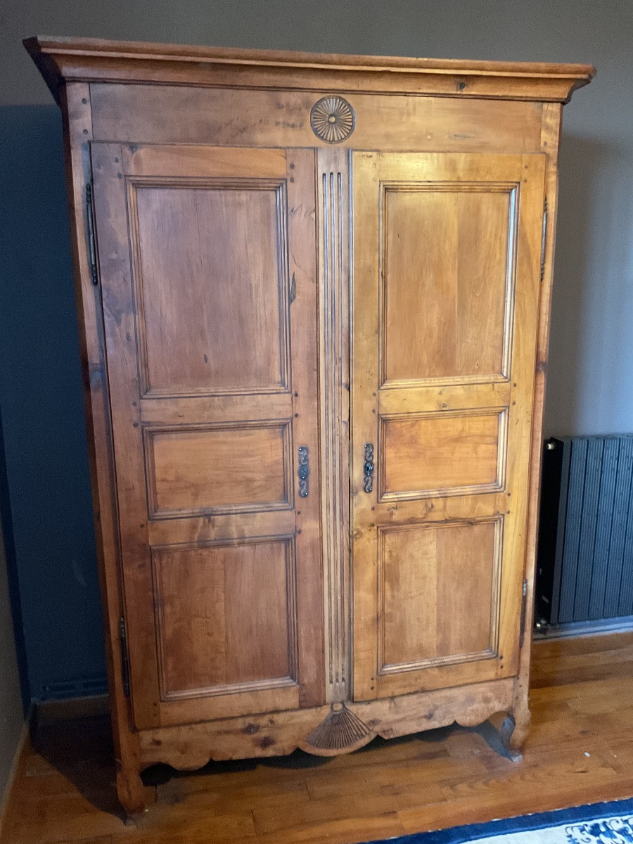 Small Cherry Wood Wardrobe, Late 18th Century -photo-2