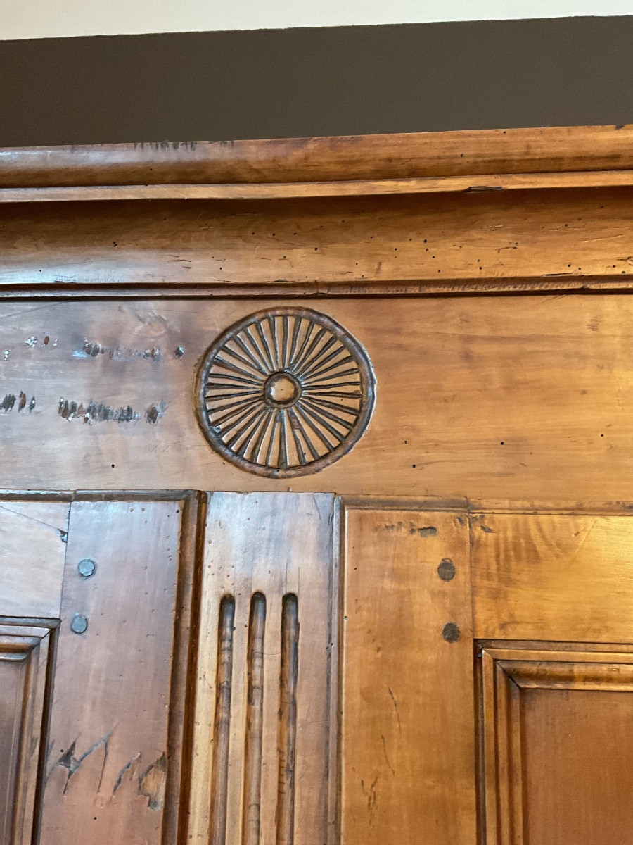 Small Cherry Wood Wardrobe, Late 18th Century -photo-2