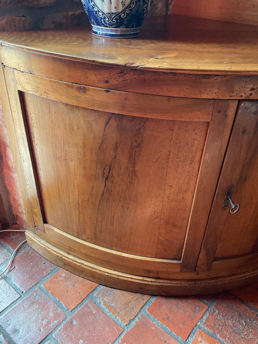 19th Century Curved Walnut Corner Cupboard -photo-3