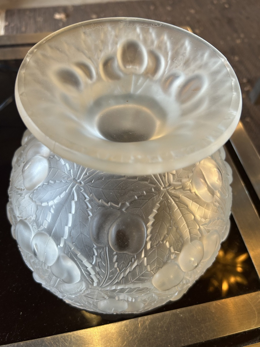 Coupe à fruits, décor de cerise signée Lalique r France -photo-3