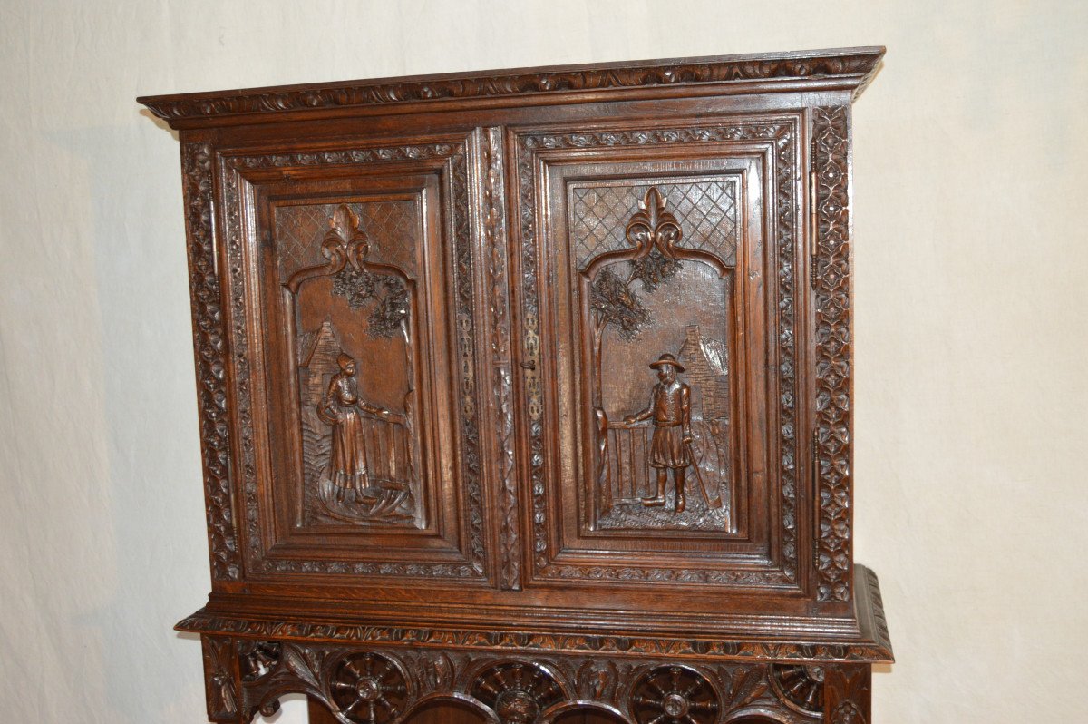 Breton Cabinet In Oak-photo-6