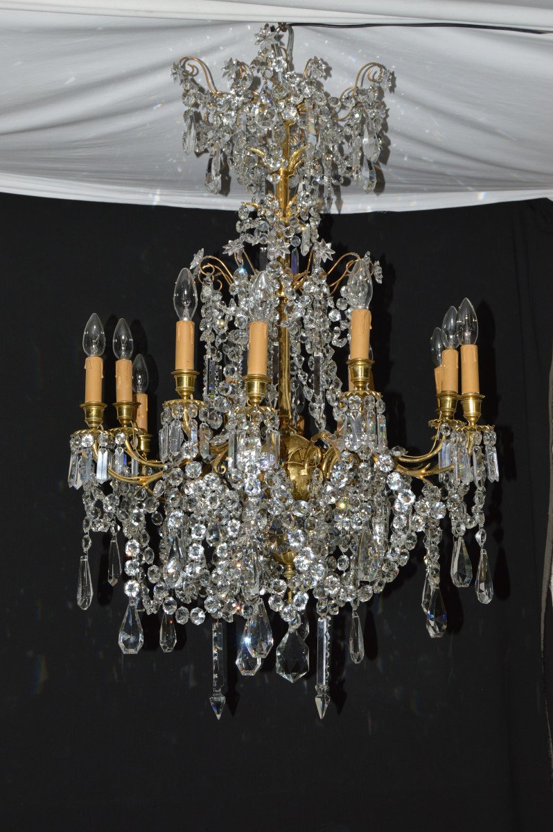 Large Chandelier In Gilt Bronze And Cut Crystal-photo-1