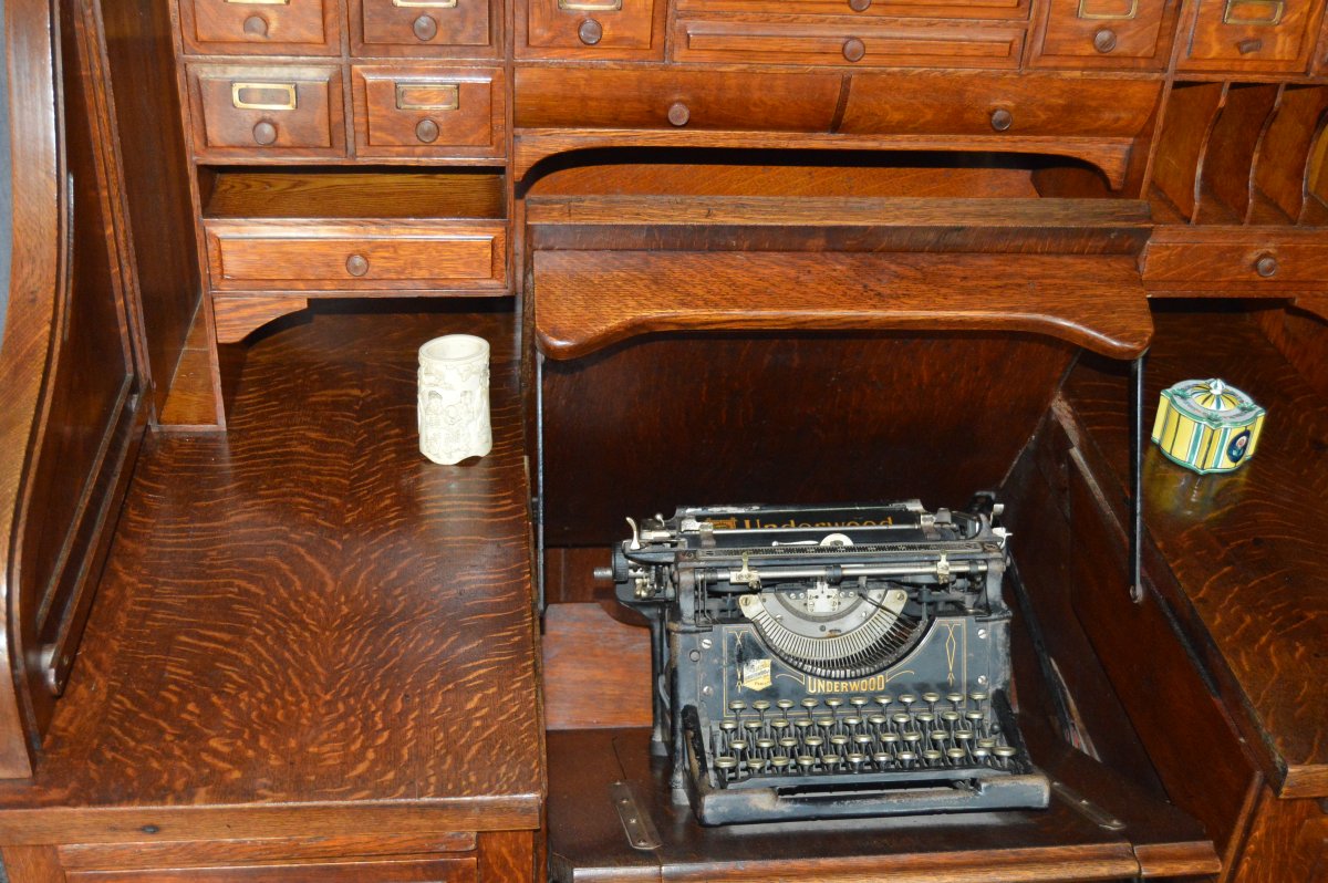 Rare American System Desk.-photo-4