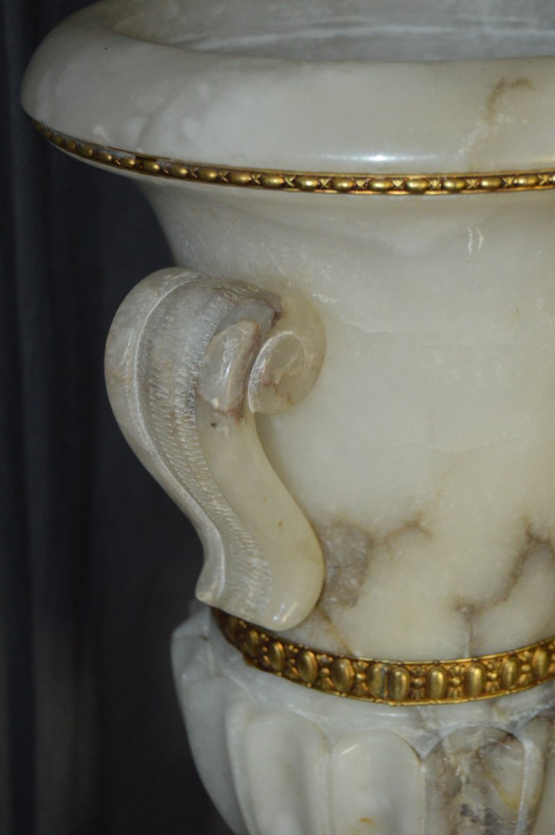 Medici Lamp In Alabaster-photo-4