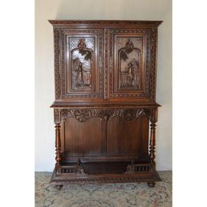 Breton Cabinet In Oak