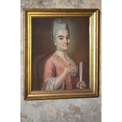 Pastel, Portrait d'Une Jeune Femme à l'éventail