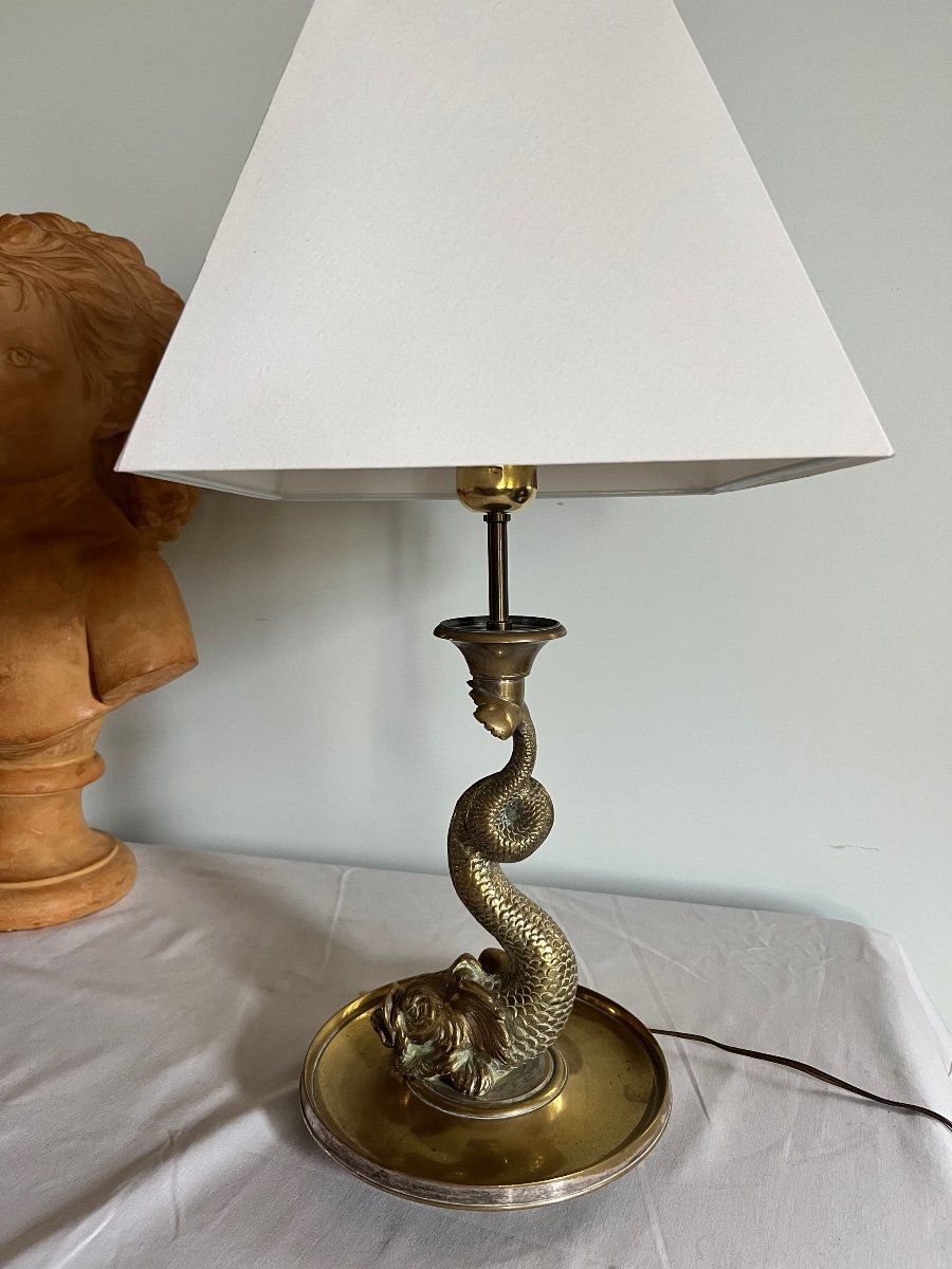 Lampe "au dauphin" bronze doré -photo-1