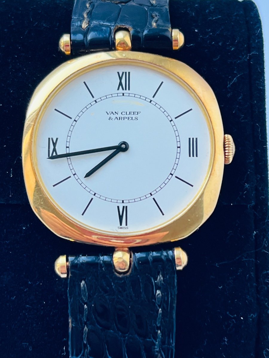 Van Cleef & Arpels 18k Gold Watch