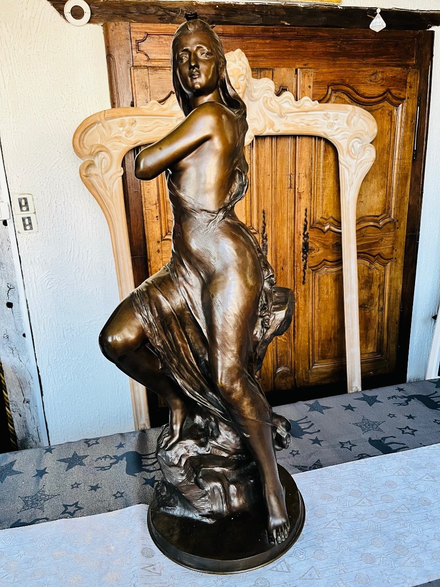 Grand  bronze Raoul Larche jeune fille Art Nouveau 