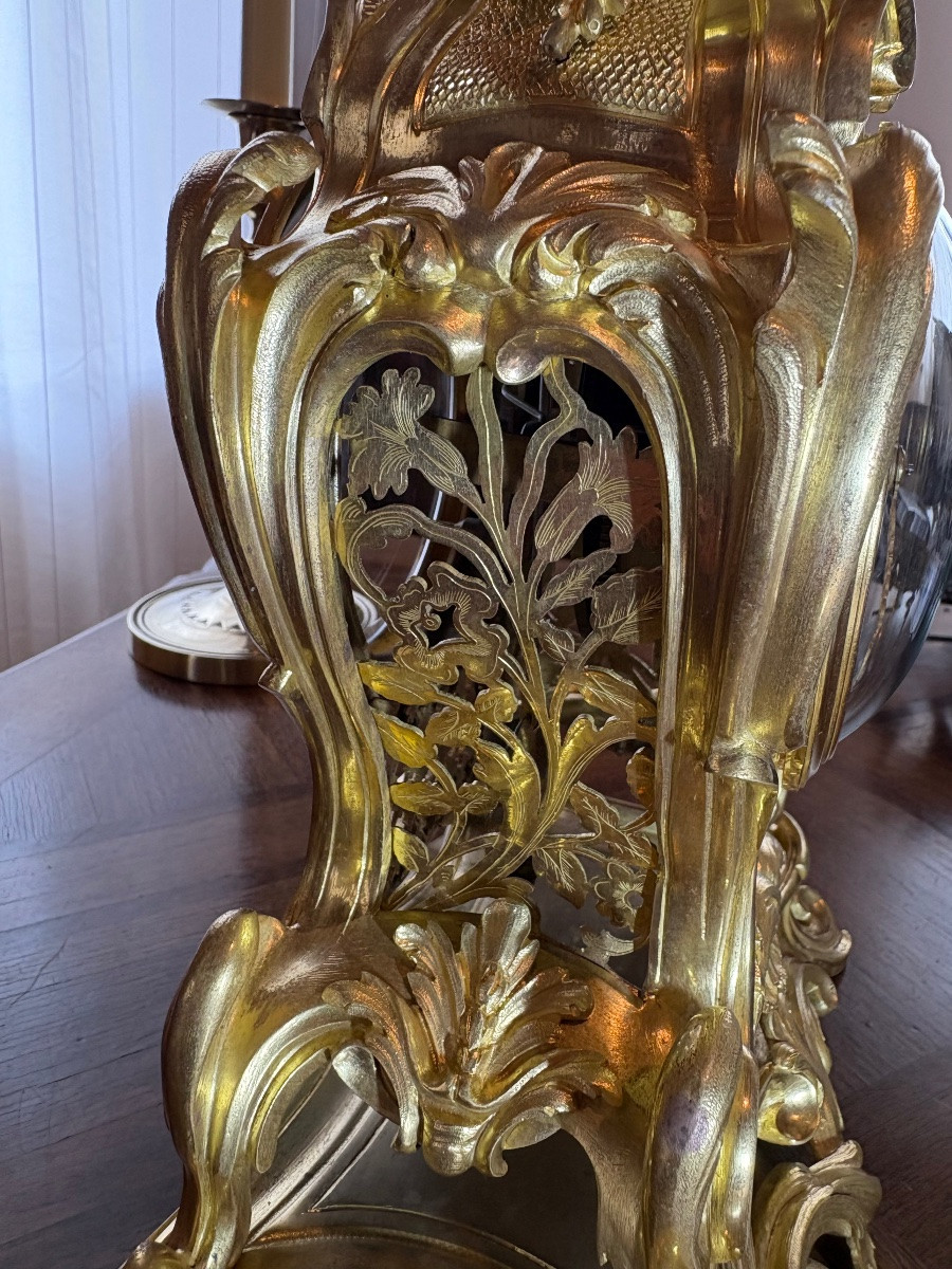 Pendule de bureau Louis XV bronze doré "Gille L’Ainé"-photo-1