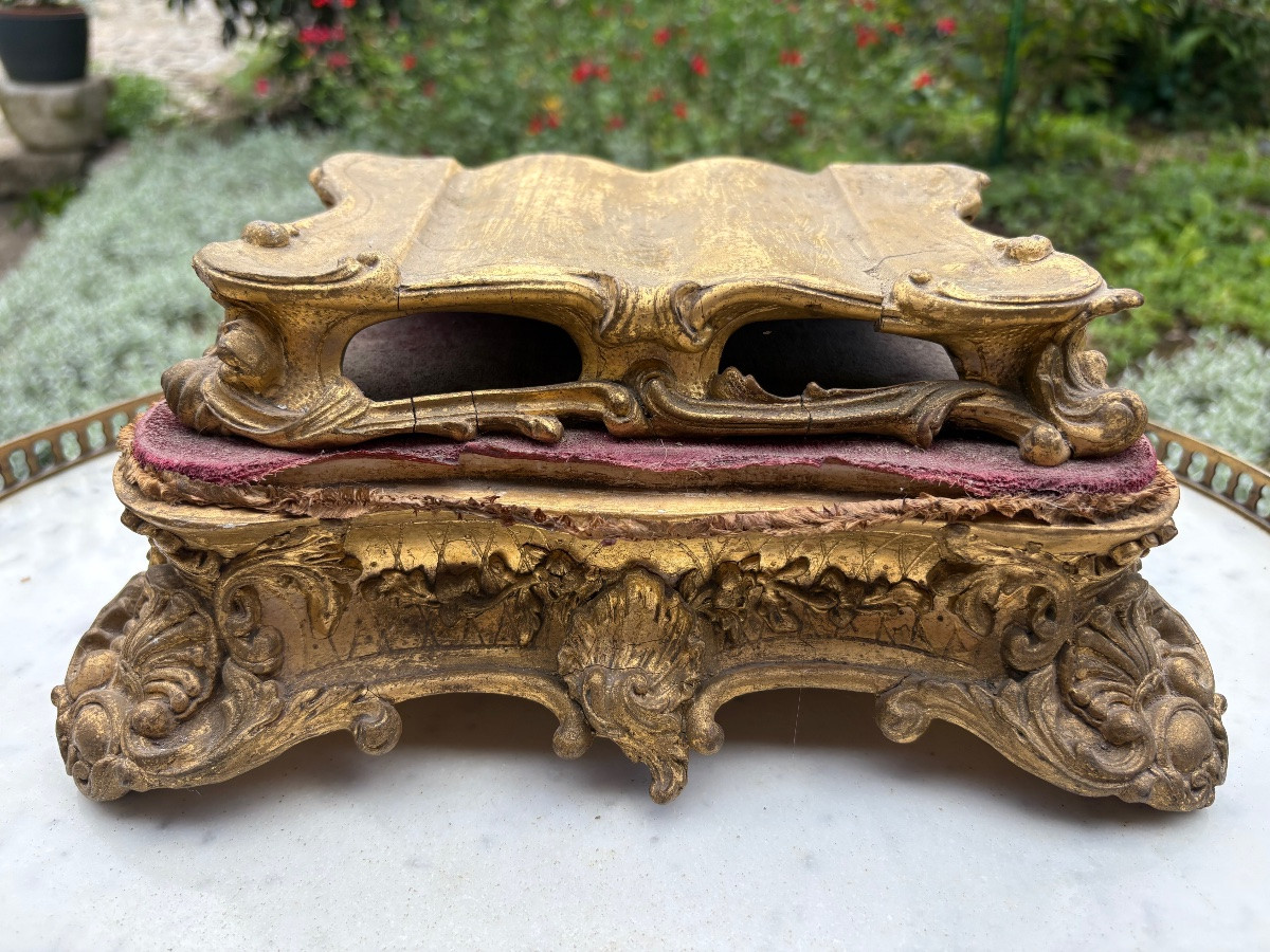 Socle en bois doré -photo-1