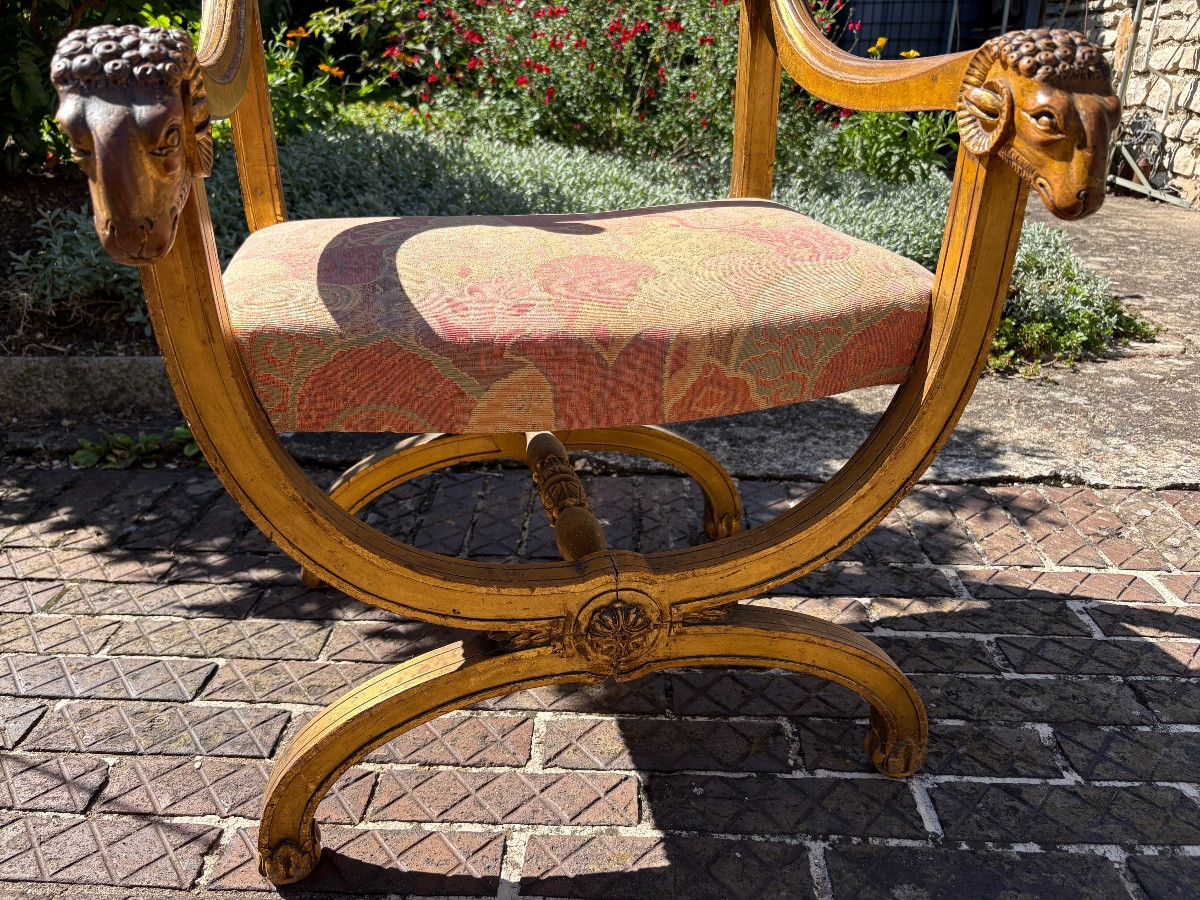 Fauteuil de bureau bois doré à têtes de béliers -photo-3