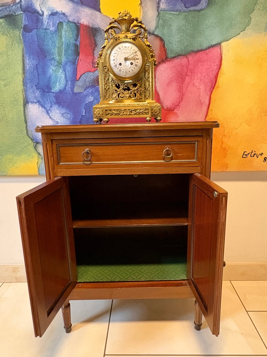 Small Louis XVI Style Mahogany Sideboard / Brass Trim -photo-1