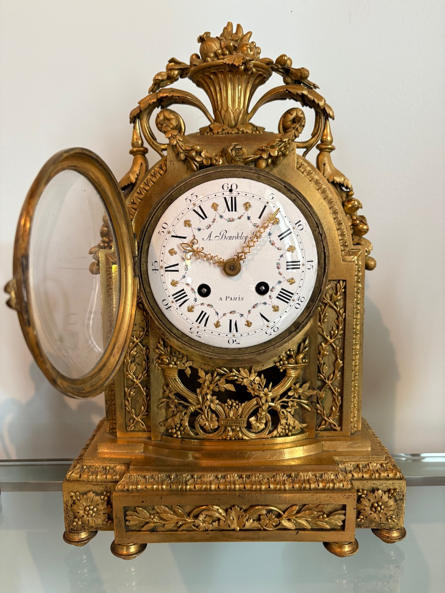 BEURDELEY pendule Louis XVI bronze doré au mercure -photo-5