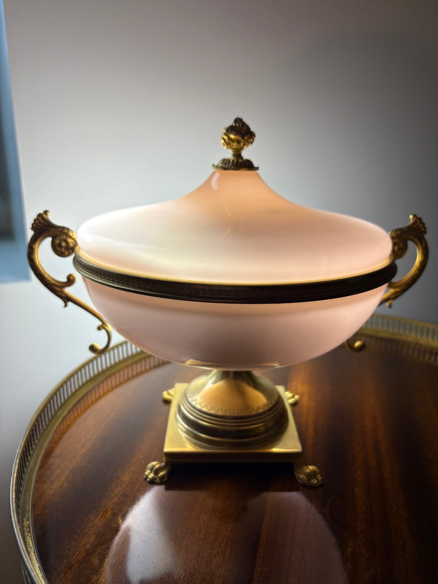 Opaline Glass Bowl On A Gilt Bronze Mount 