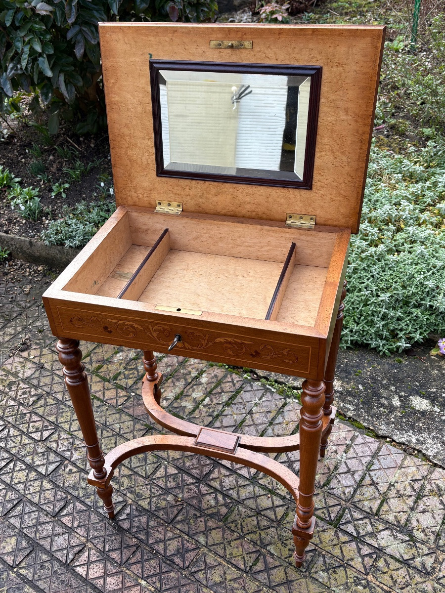 Napoleon III Marquetry Coffee Table -photo-3