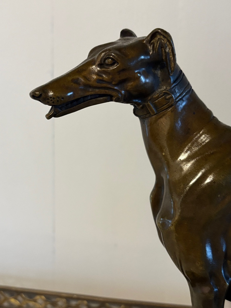 Bronze Greyhound Watch Holder-photo-2